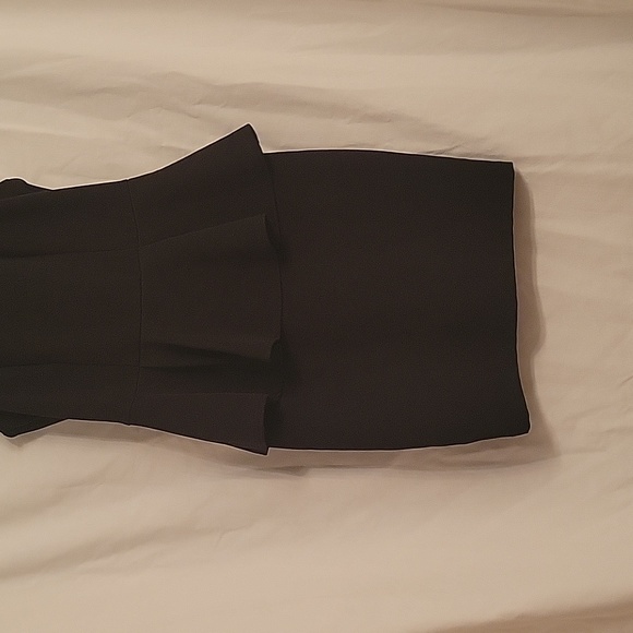 LUSH DRESS - Picture 2 of 5